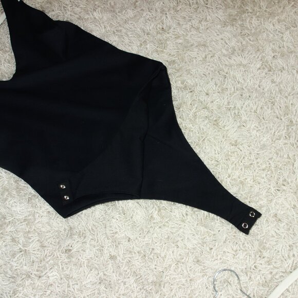 Set 4 Bodysuits - Sizes S and M - NEW - Picture 16 of 16